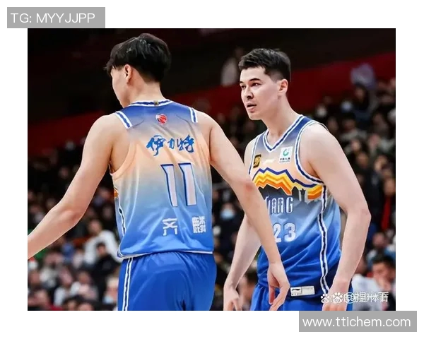 新疆与广东篮球对决精彩回放录像全程回顾与分析 新疆与广东篮球对决精彩回放录像全程回顾与分析