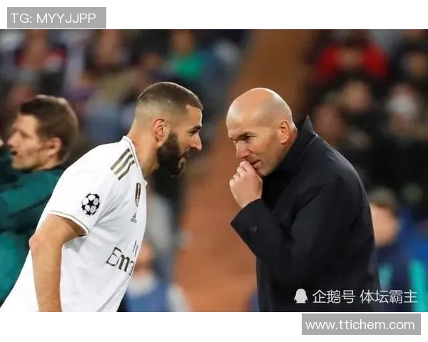 本泽马在足球历史上的地位与成就分析及其对现代足球的影响